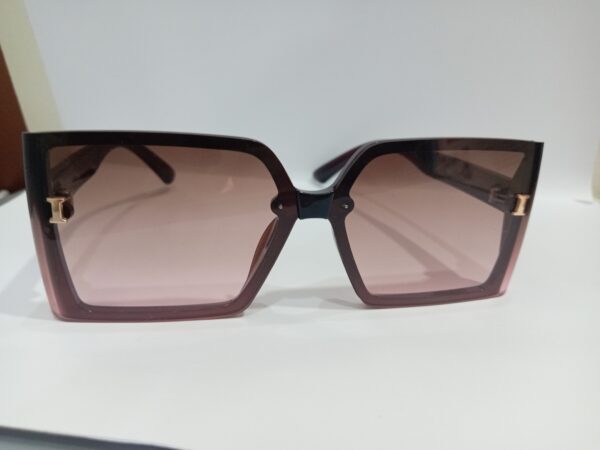 Lunettes pharmaceutiques de confort visuel – Image 2